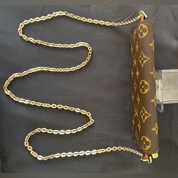 Louis Vuitton Sarah Monogram Wallet Comes With COA - Picture 3 of 16